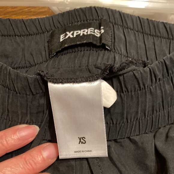 Express High Waist Silky Joggers. Elastic Waist with Drawstring. Size XS - Picture 4 of 5